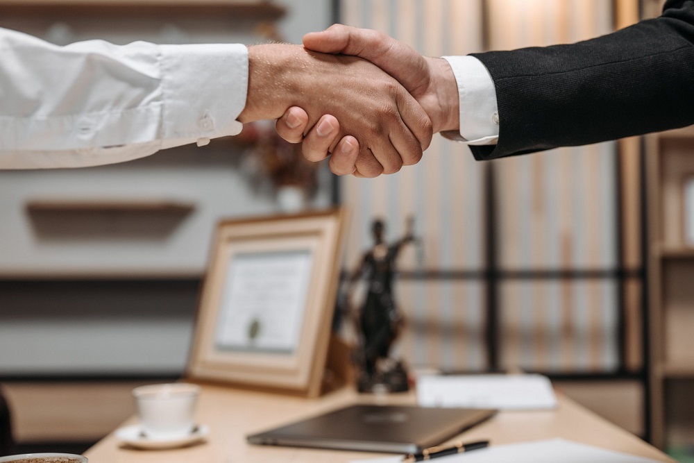When Do You Need An Immigration Lawyer?